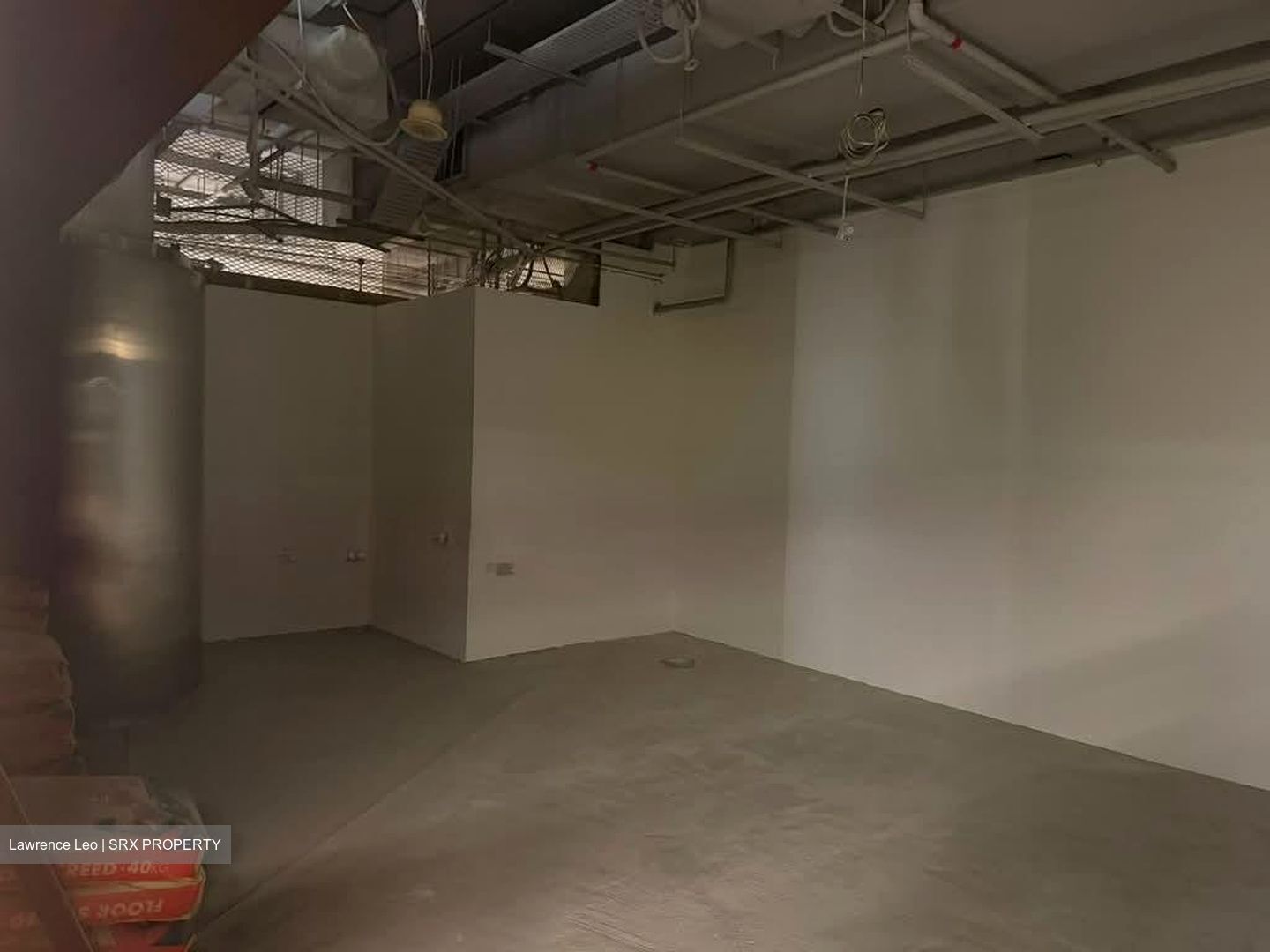 Dhoby Ghaut MRT (D9), Retail #577938671